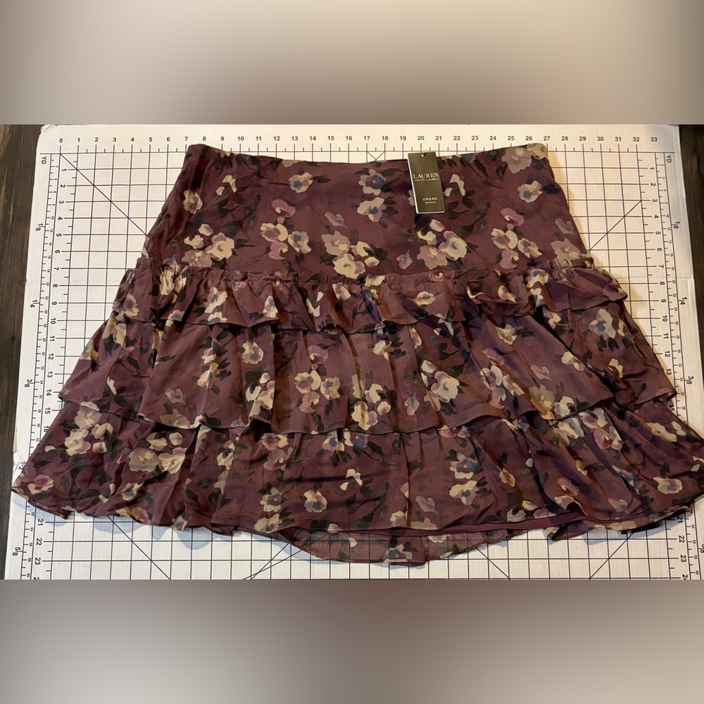 NWT Lauren Ralph Lauren Women’s Size 16W Purple Floral Skirt